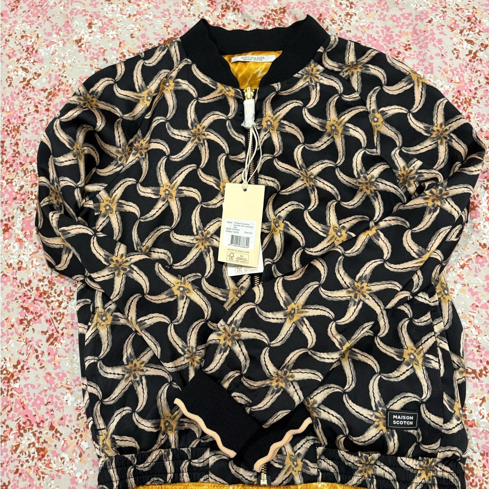 Scotch & Soda Reversible Black and Yellow Bomber Jacket - Picture 6 of 13